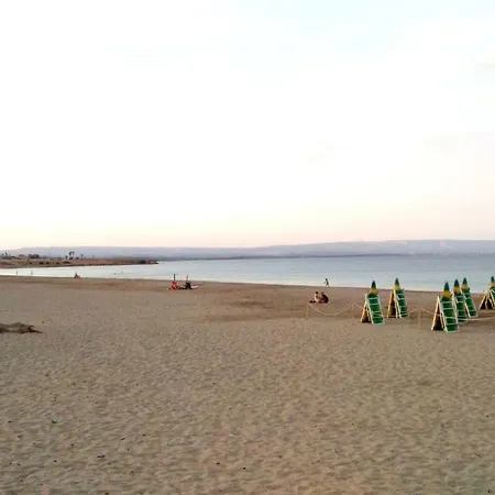 Ξενοδοχείο με διαμερίσματα Giallomare Marzamemi