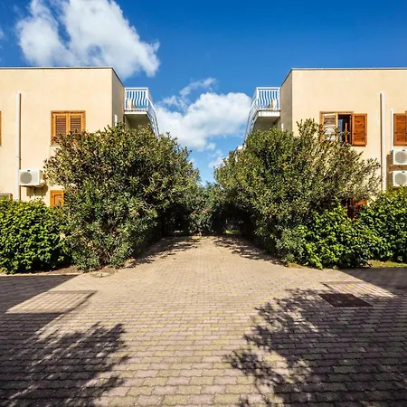 Apartmanhotel Giallomare 4*