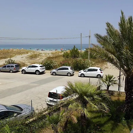 Apartmanhotel Giallomare 4*